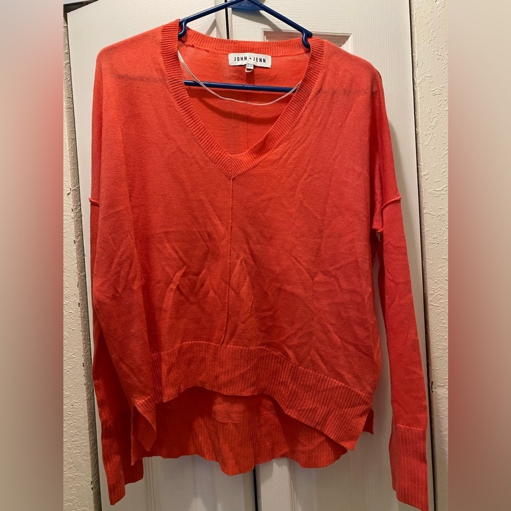 - JOHN + JENN Coral oversized Sweater size XS